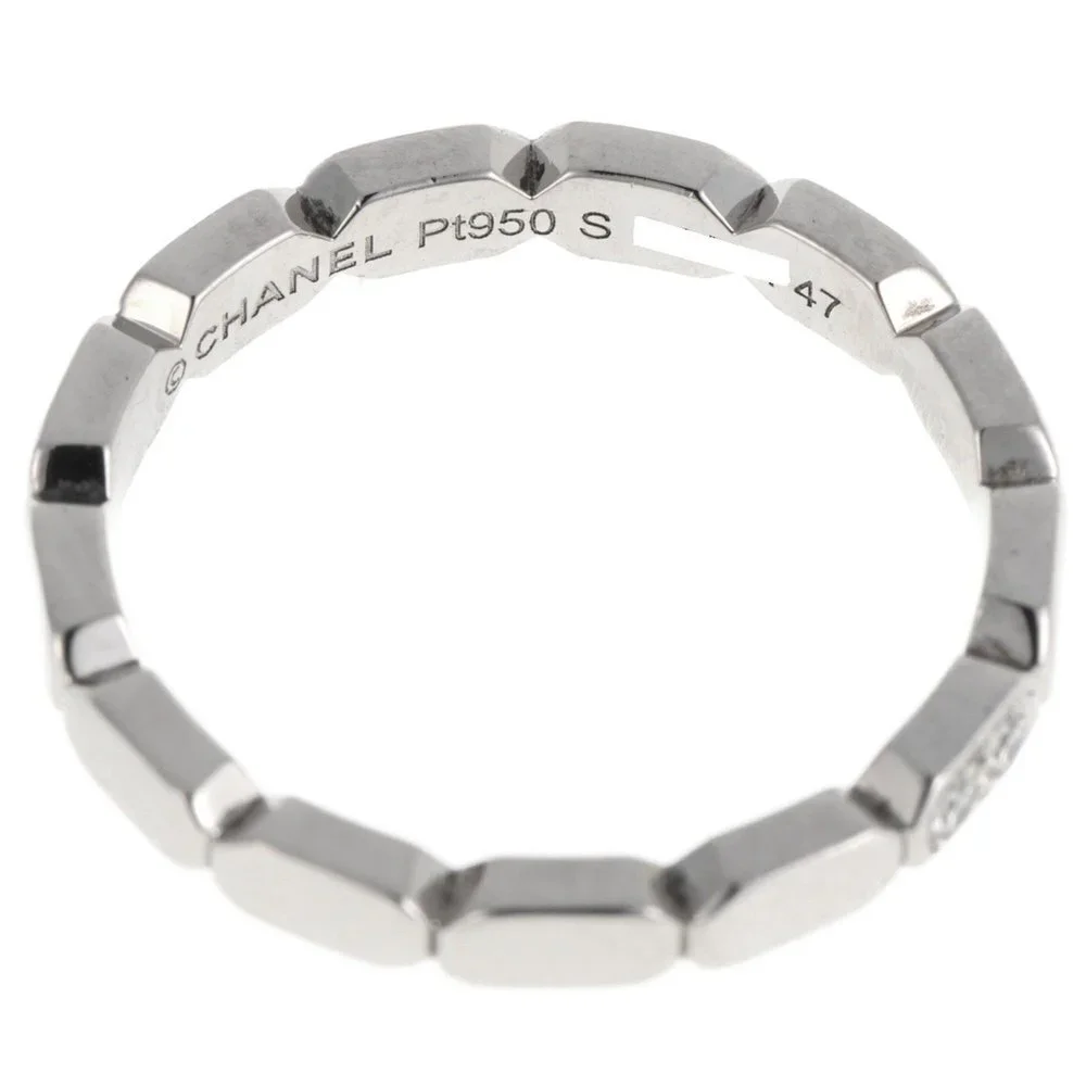 CHANEL Silver Diamond Ring - Picture 4 of 4